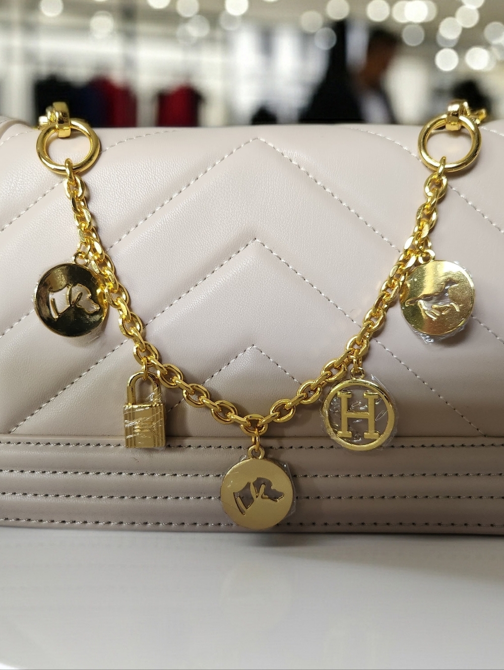 HERMES 12" Gold Purse Charm Chain